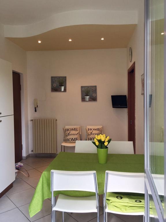 Casa Crissi Apartment Alba  Luaran gambar