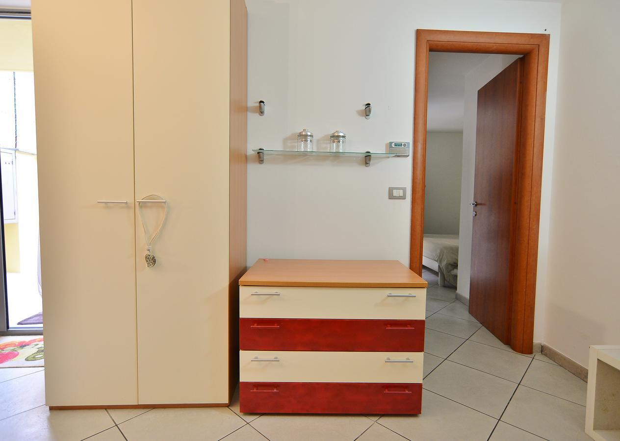 Casa Crissi Apartment Alba  Luaran gambar